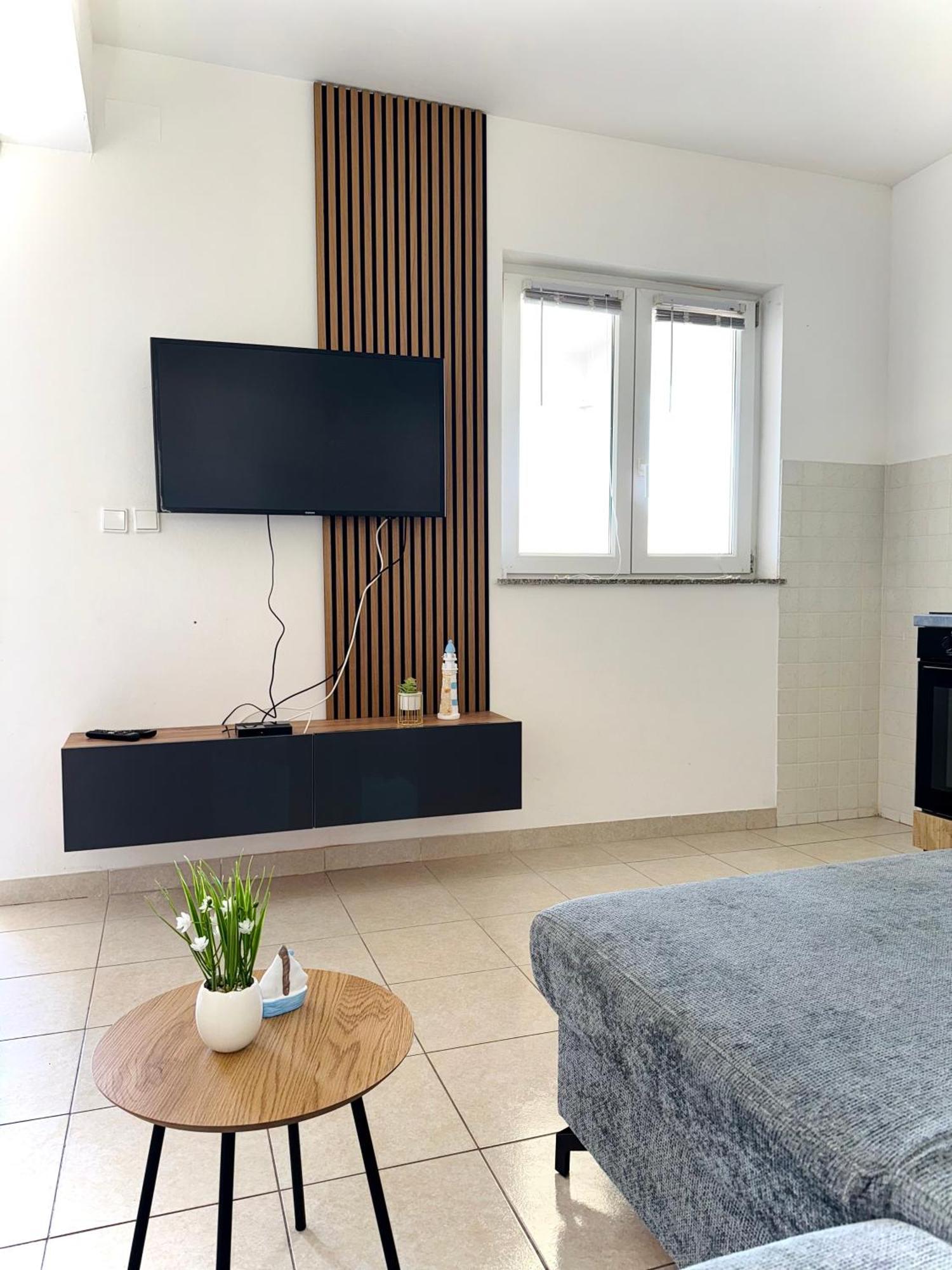 Apartments Elvira Drage Εξωτερικό φωτογραφία